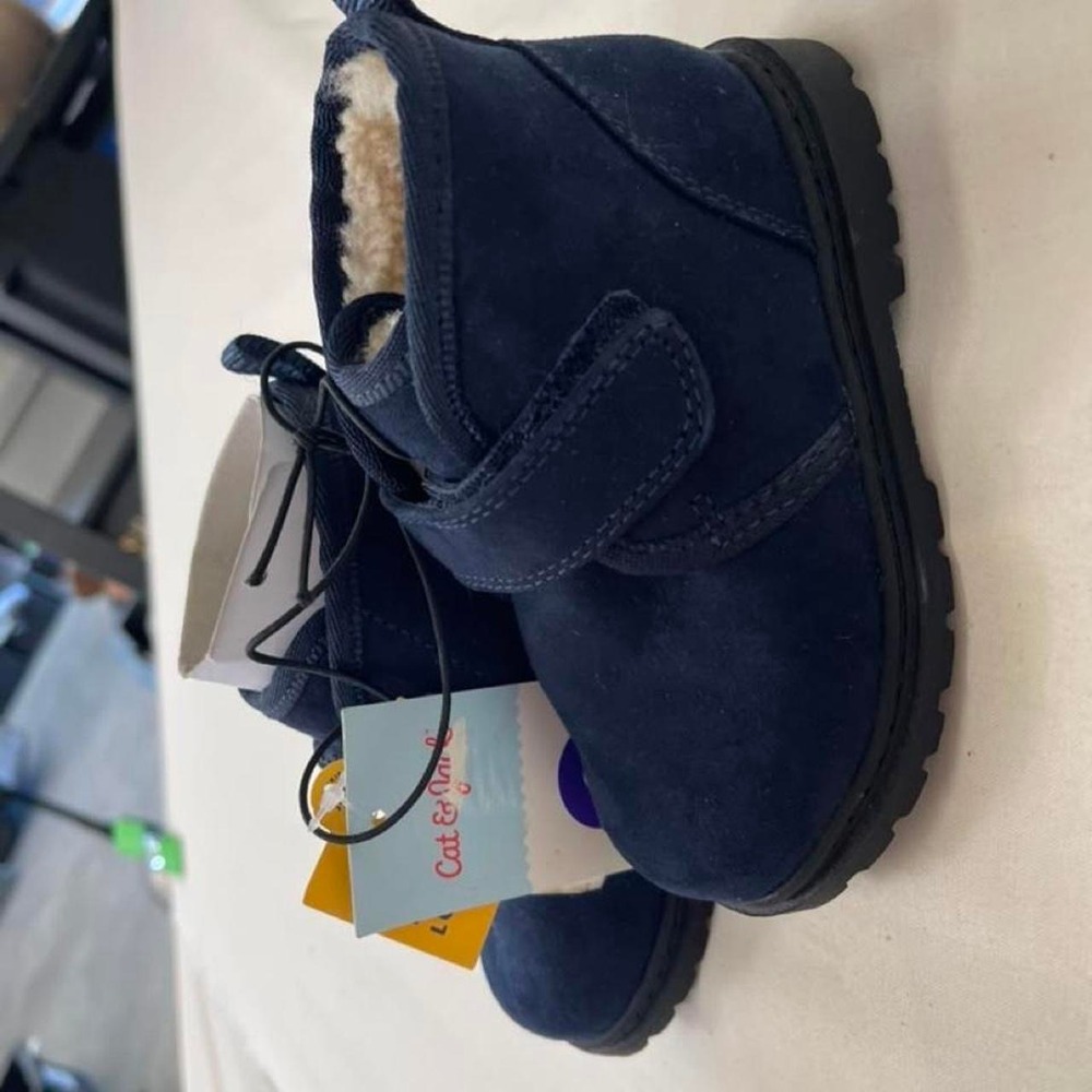 Cat & Jack navy blue kids boots